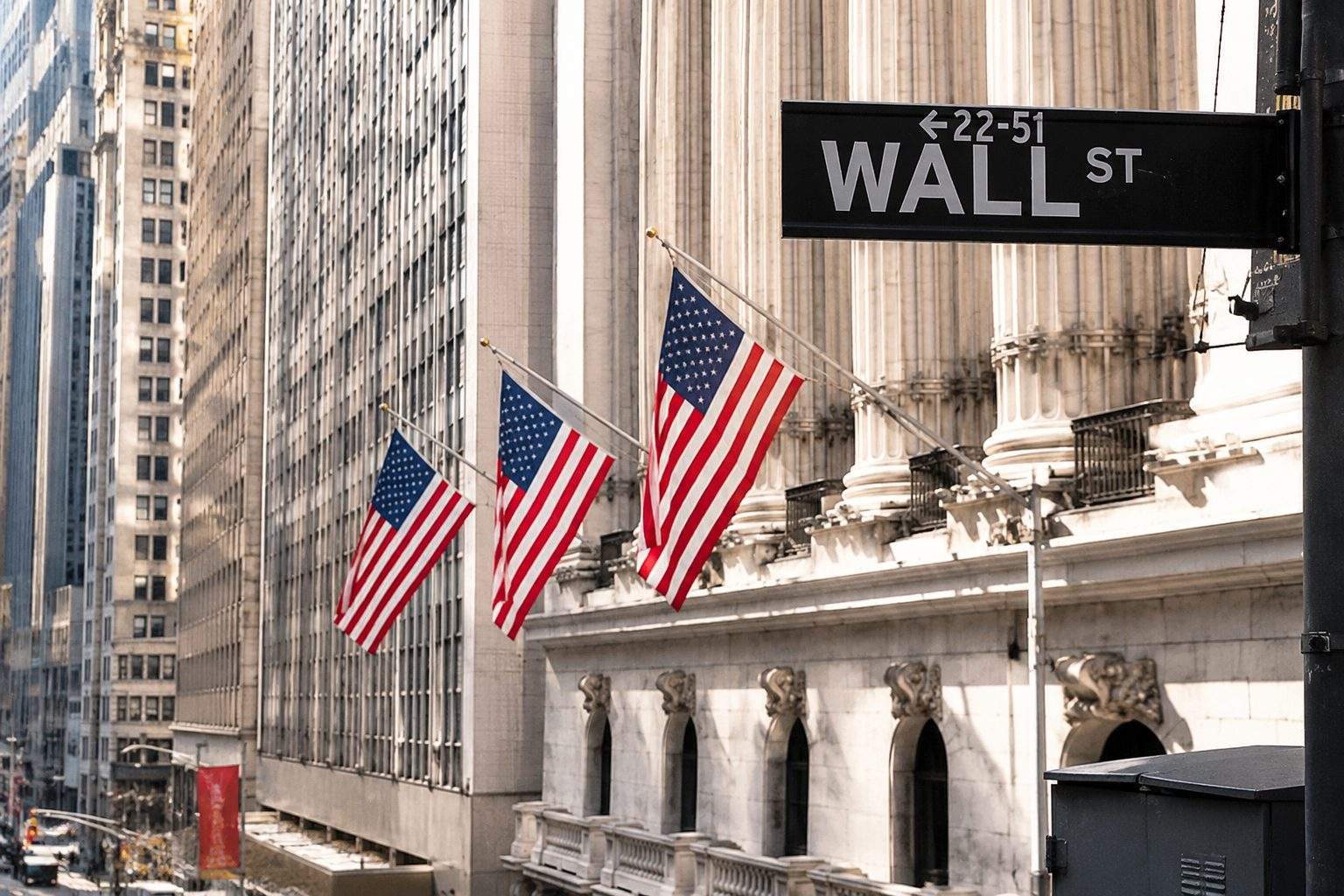 Navigating Tech Stock Volatility