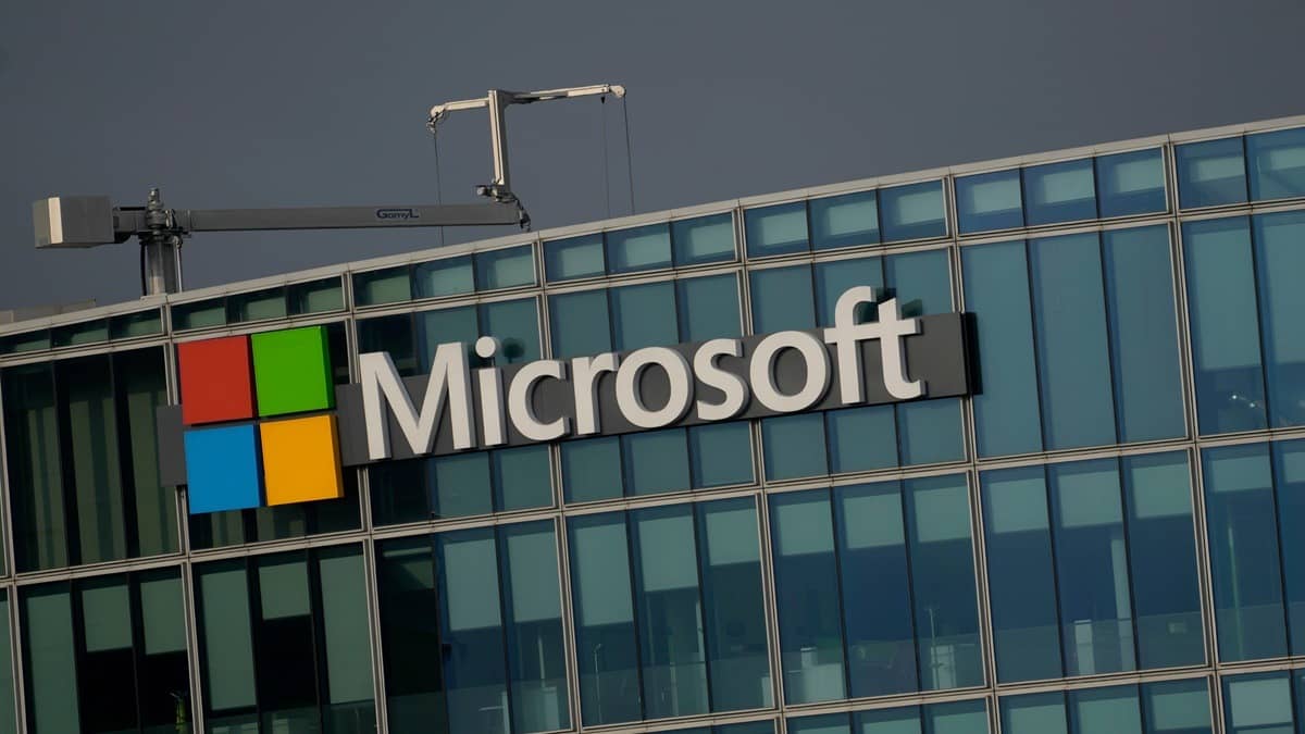 Navigating Tech Industry Layoffs