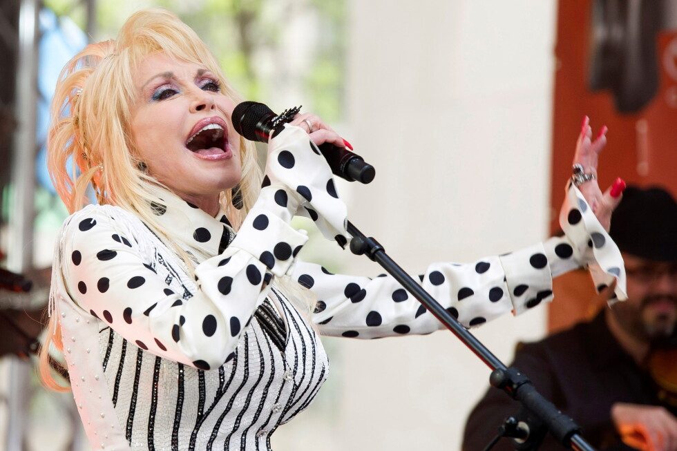 Unpacking Dolly Parton's Feminism